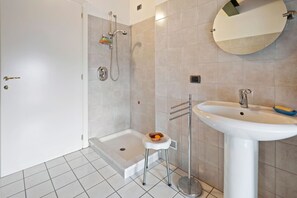Bañera y bidé