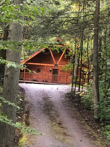 Whitetail Hollow- 2 bedroom 1 bath