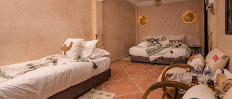 1 habitación, cuna de viaje, wifi gratis y ropa de cama