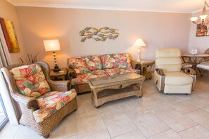 Téléviseur connecté, lecteur de DVD, chaîne audio