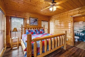 12 bedrooms, free WiFi, bed sheets