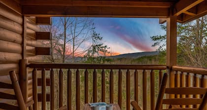 Large Cabin-12 Bedrooms-Theater-Community Pool-Hot Tub-Arcade-Pool Table