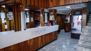 Reception - Hotel Patria (Mexico City)