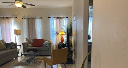 Clean & Cozy, Elegant & Comfortable, Home for families and friends in safe area!