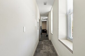 Interior - Downtown Historic Warehouse District Lofts 202 (Cleveland)