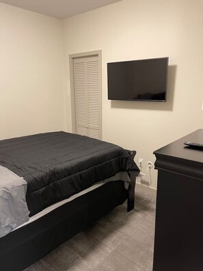 1 Schlafzimmer, Bügeleisen/Bügelbrett, kostenloses WLAN, Bettwäsche