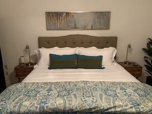 3 Schlafzimmer, Schreibtisch, Bügeleisen/Bügelbrett, kostenloses WLAN