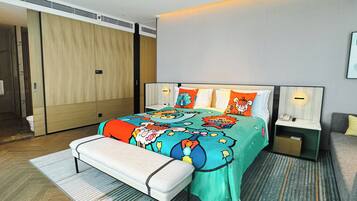 Premium bedding, minibar, in-room safe, desk