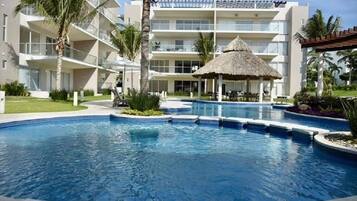 Piscina externa