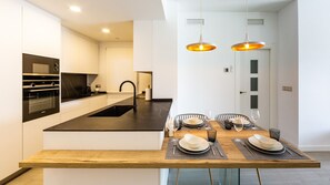 Fridge, microwave, oven, dishwasher