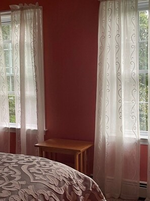 1 dormitorio y ropa de cama