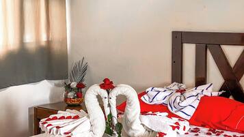 King Room | واي فاي مجانًا وملاءات أسرّة