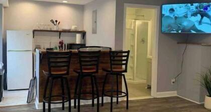 ✪King Bed Studio✪ in Suburbs -Perfect Long Term Stay