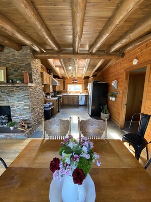 Interior - Mountain Cabin Beautiful Views, near Nederland, Eldora Mt & Black Hawk, Colorado (Black Hawk)