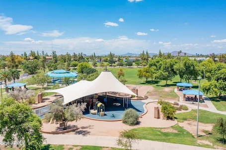 外観. The Auburn at Tempe | Heated Pool + Park Adjacent