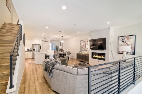 Téléviseur connecté, foyer