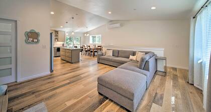 River Acres Retreat w/ Grill & River Access!