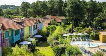 Golf house in Lacanau-Océan with heated swimming pool