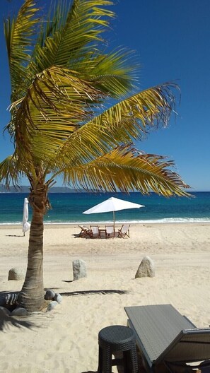 On the beach, sun loungers, beach towels - Desertice Paradise Beach Front Loft 1 (el sargento)