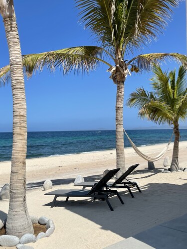 Desertice Paradise Beach Front Loft 1