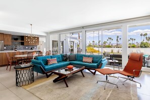 Smart TV, fireplace, books