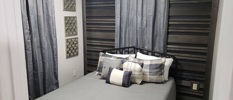 2 bedrooms, bed sheets