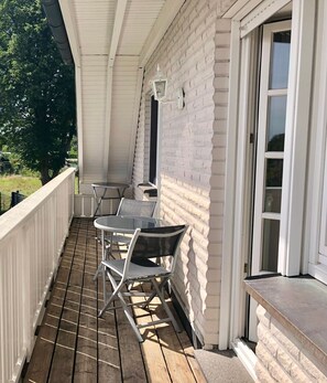 Nicht klassifiziertes Bild, 2 von 18, Schaltfläche