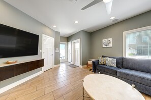 テレビ、ステレオ