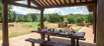 Casale Poggio Lupinaio by Interhome
