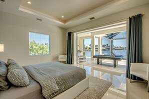 4 camere, ferro/asse da stiro, culla da viaggio, Wi-Fi gratuito