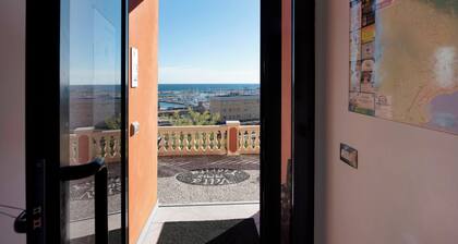 Appartement de vacances Apt 5 Trilocale dans une villa avec vue sur la mer, jardin et terrasse