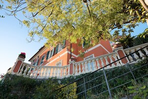 Exterior - Vacation Apartment Trilocale in villa Apt 5 with Sea View, Garden & Terrace (Varazze)