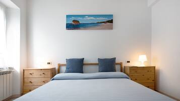 2 slaapkamers, een strijkplank/strijkijzer, wifi, beddengoed