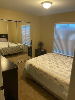 3 Schlafzimmer, kostenloses WLAN, Bettwäsche
