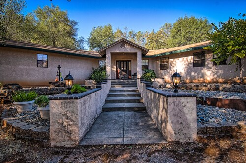 Nor-Cal Country House... Adventures Await