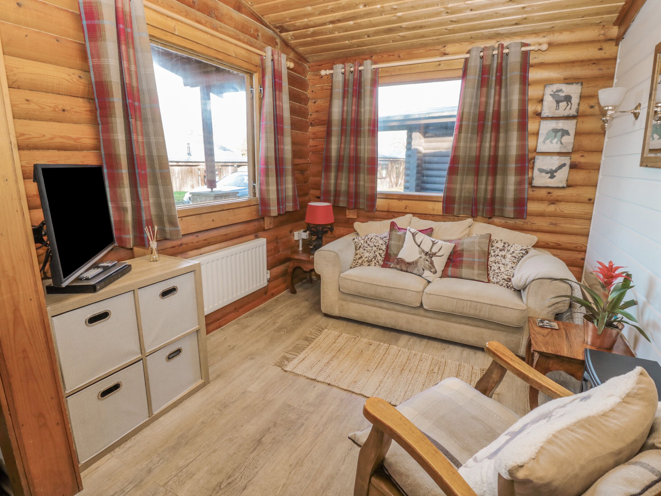 Ingram, Pet Friendly, Character Holiday Cottage In Longframlington - Northumberland
