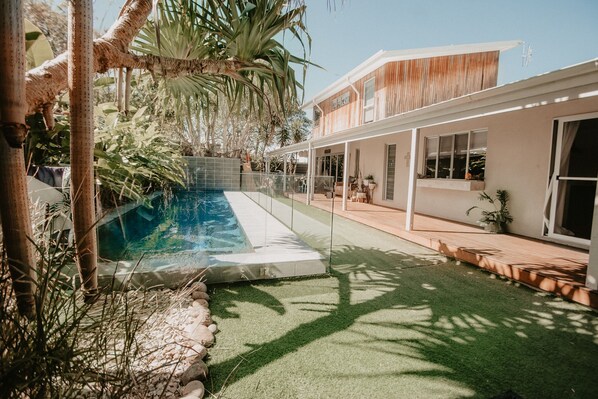 Outdoor pool - Gorgeous 5 bedroom beach house. Dog/Kid Friendly. (Marcoola)