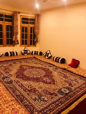 Family Room | Living area | 32-inch LED TV with cable channels, TV