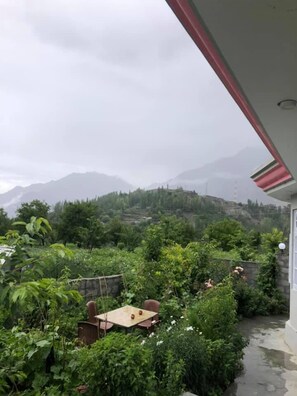 Terrace/patio - Green Guest House Altit Hunza (Karimabad)