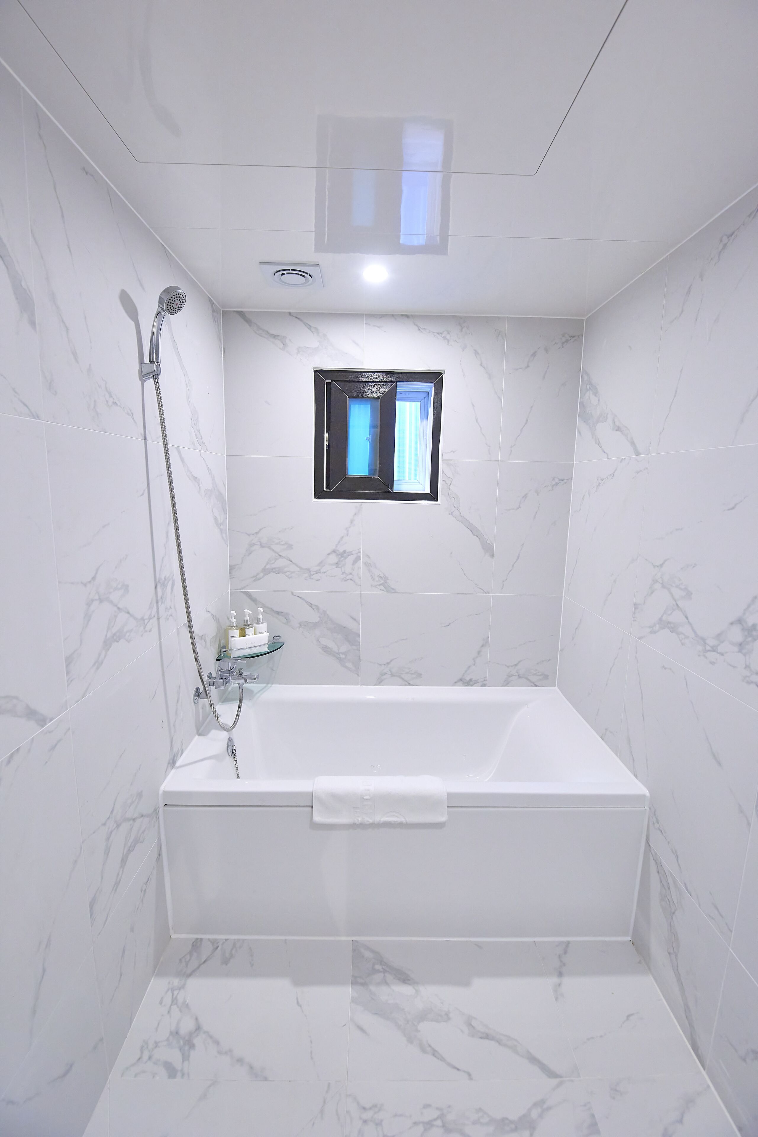 family triple room | individually decorated, individually furnished, desk, laptop workspace