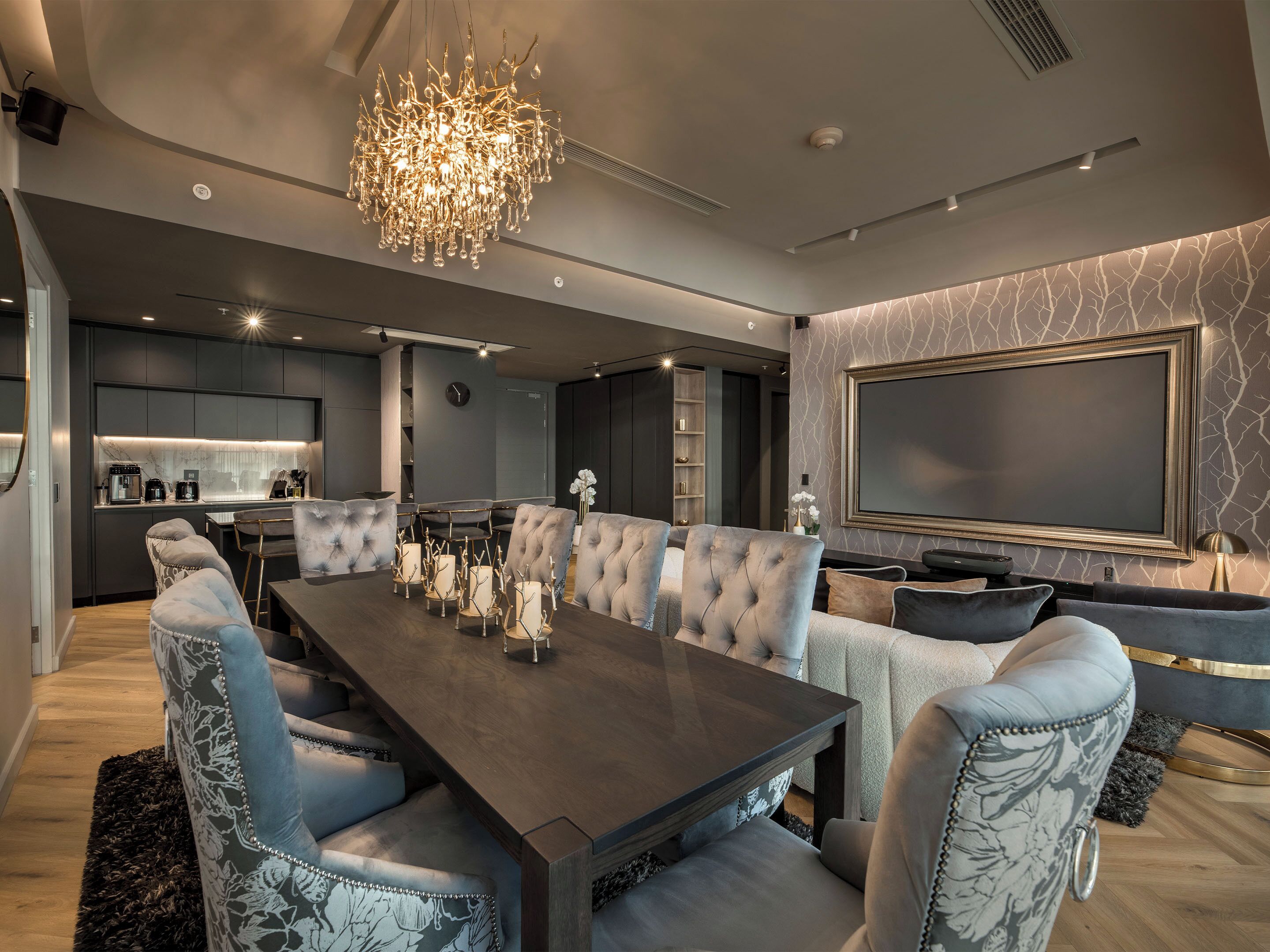 Executive Suite | Living area