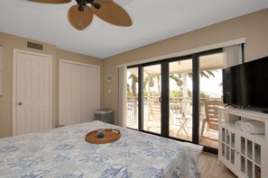 3 bedrooms, WiFi, bed sheets - Villa Largo Island Retreat (Key Largo)