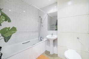 Departamento estándar | Baño | Toallas