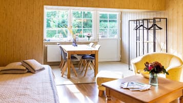 2 Schlafzimmer, Reisekinderbett, WLAN