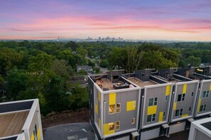 Exterior - Amazing rooftop vista. Visit The View in Nashville (Nashville)
