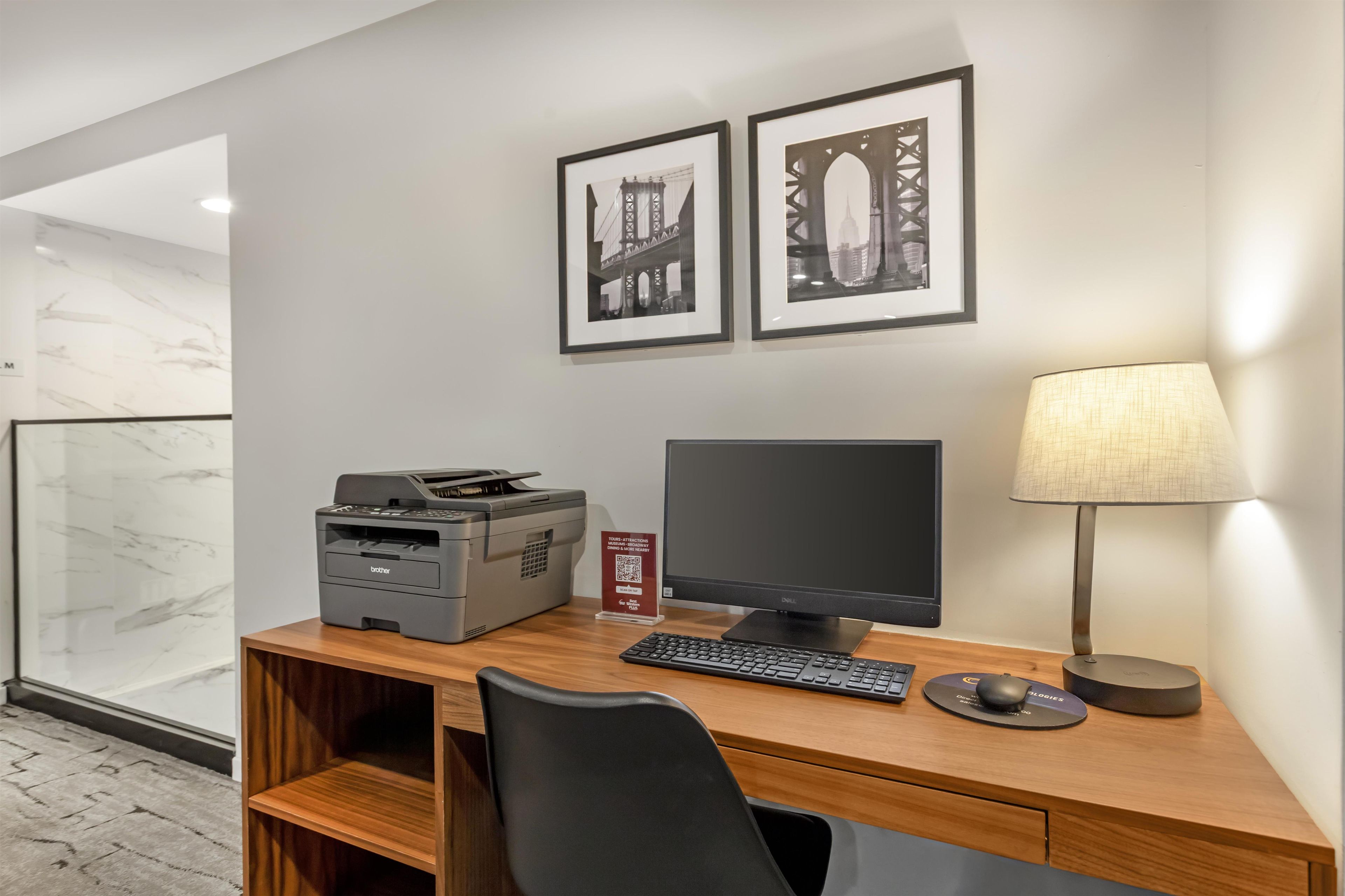 Photo - Best Western Plus Soho Hotel