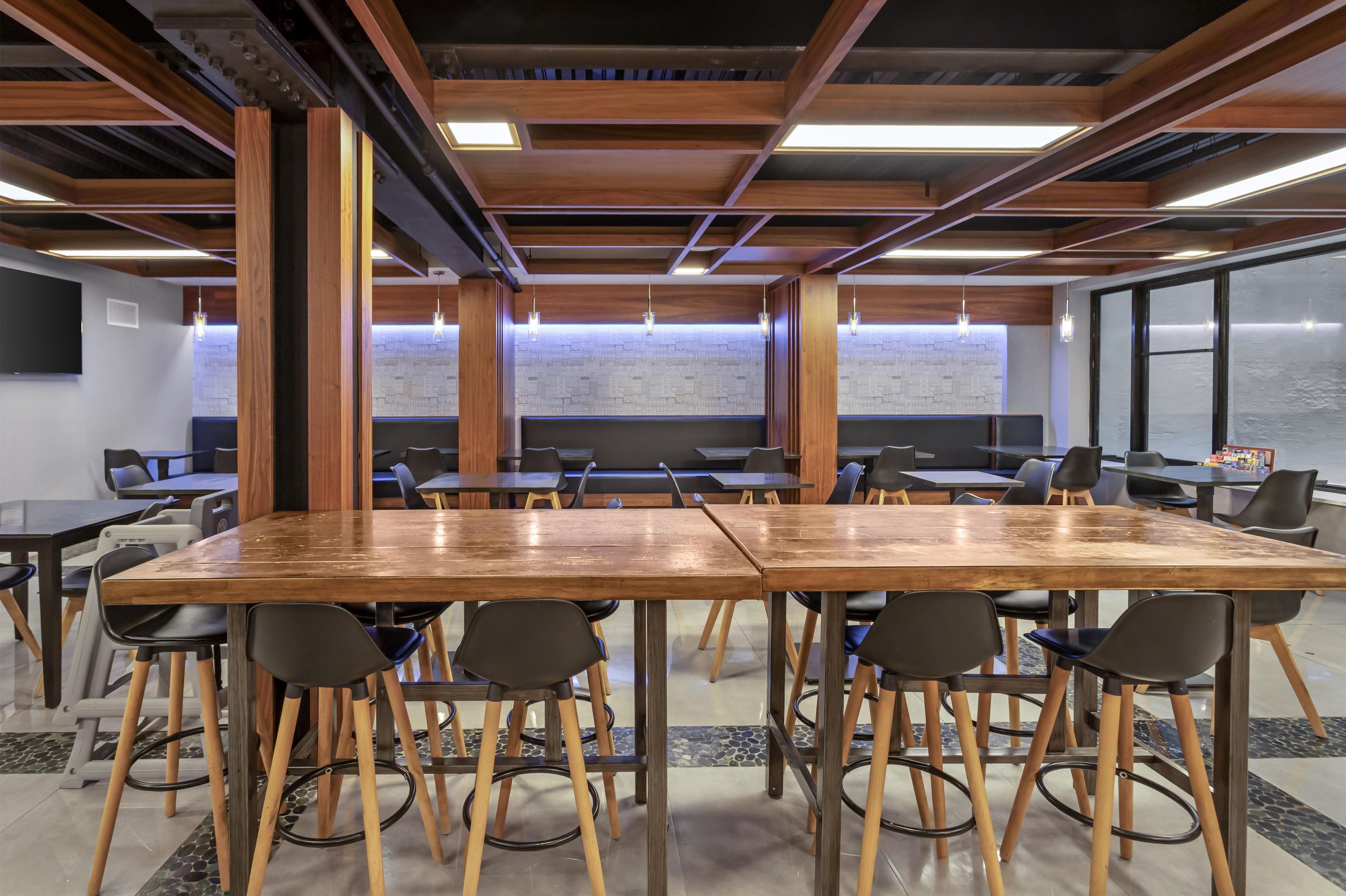 Photo - Best Western Plus Soho Hotel