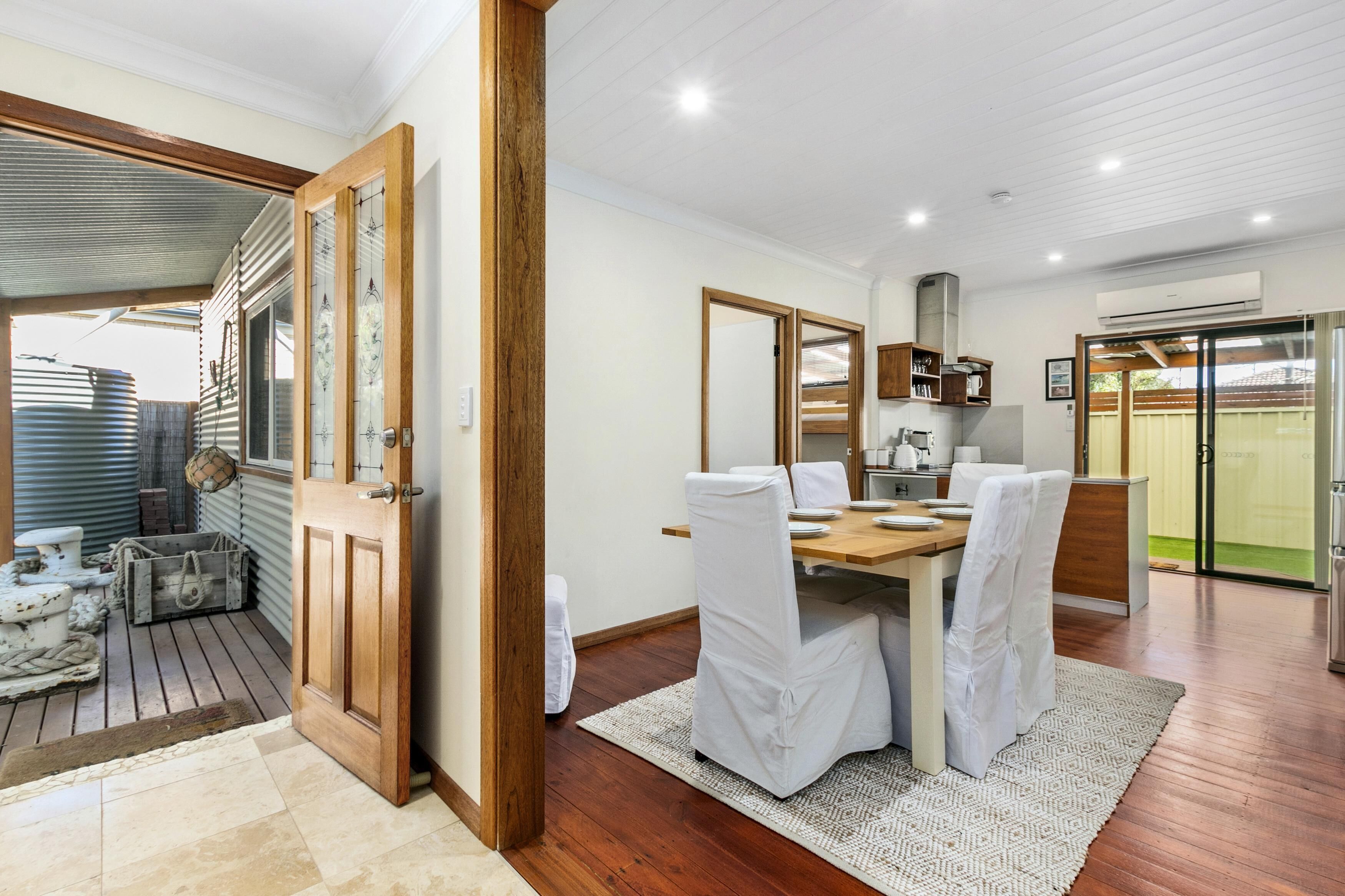 Coral Haven ~ Aldinga Beach - A little oasis ~ beautifully renovated mid-century beach shack — image 8
