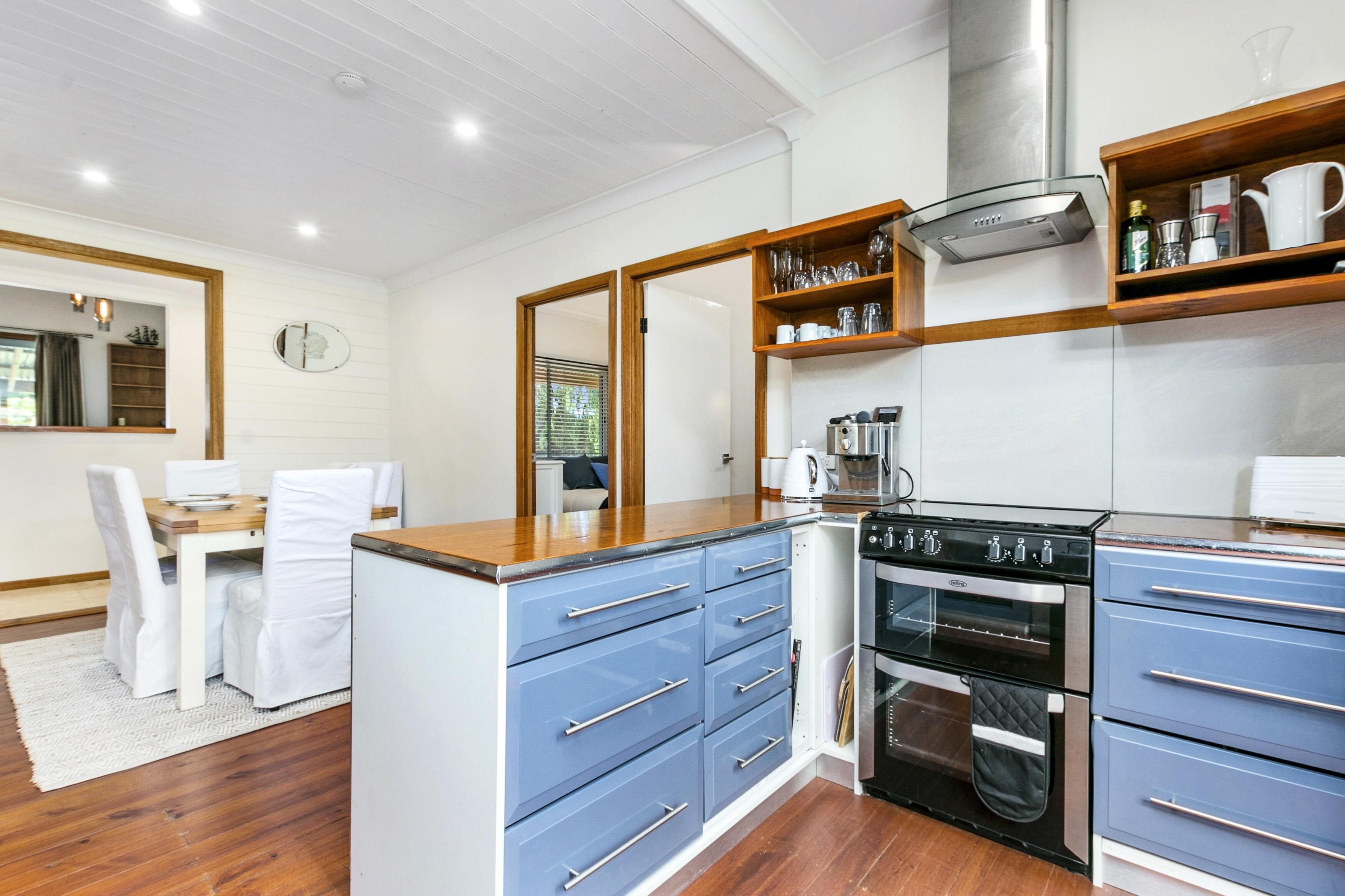 Coral Haven ~ Aldinga Beach - A little oasis ~ beautifully renovated mid-century beach shack — image 15