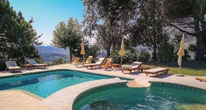 VILLA LE QUERCE, earthly paradise in the hills of Versilia